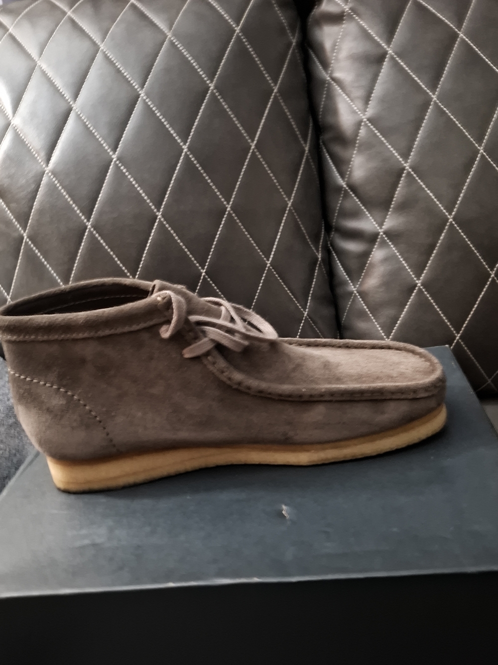 Clarks Men's Taupe Suede Chukka Wallabee with Crepe Sole